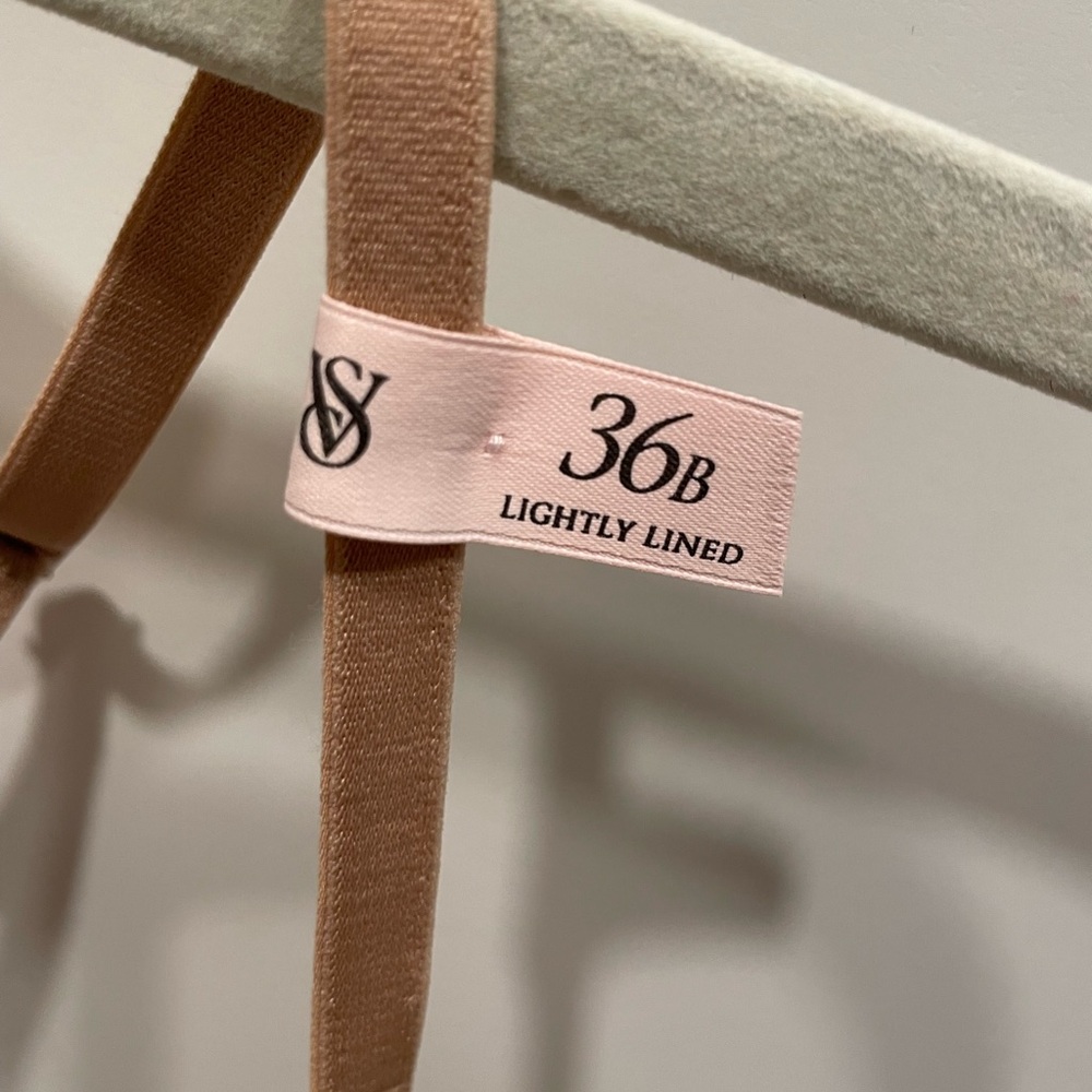 Victoria's Secret Lightly Lined Racerback Demi Bra (36B in praline) - Picture 2 of 5